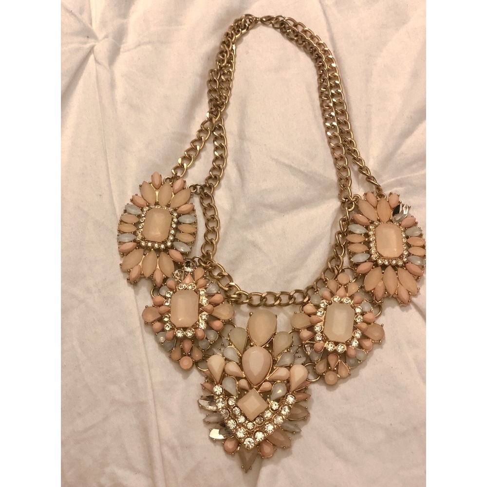 COSTUME JEWELRY - necklace